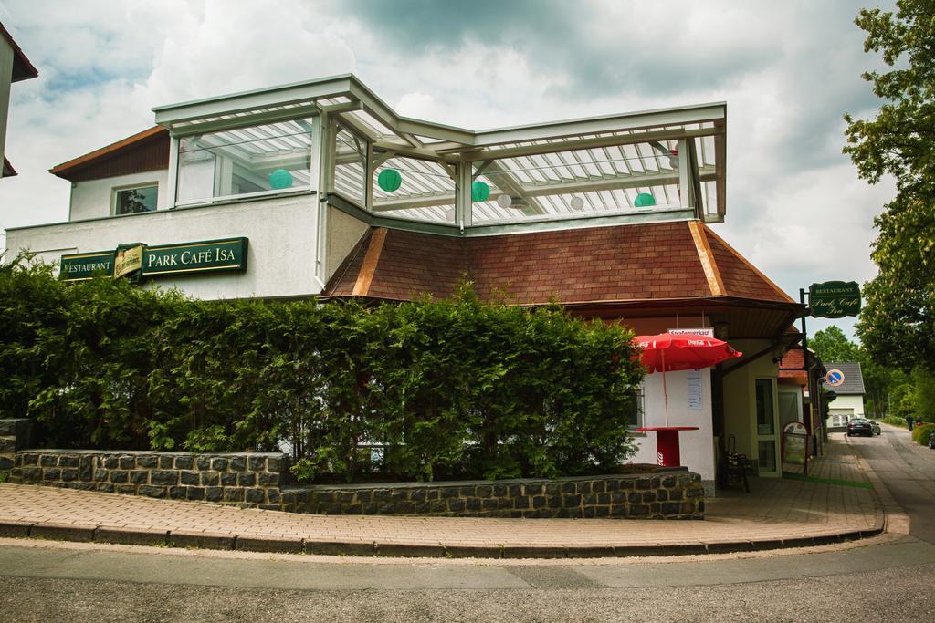 Hotel & Restaurant Park Cafe Isa Erfurt Kültér fotó