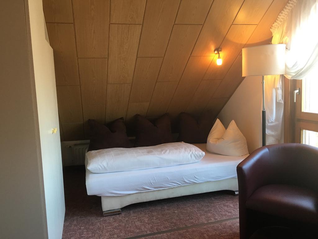 Hotel & Restaurant Park Cafe Isa Erfurt Kültér fotó