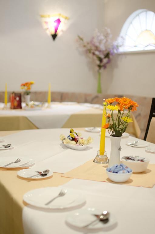 Hotel & Restaurant Park Cafe Isa Erfurt Kültér fotó