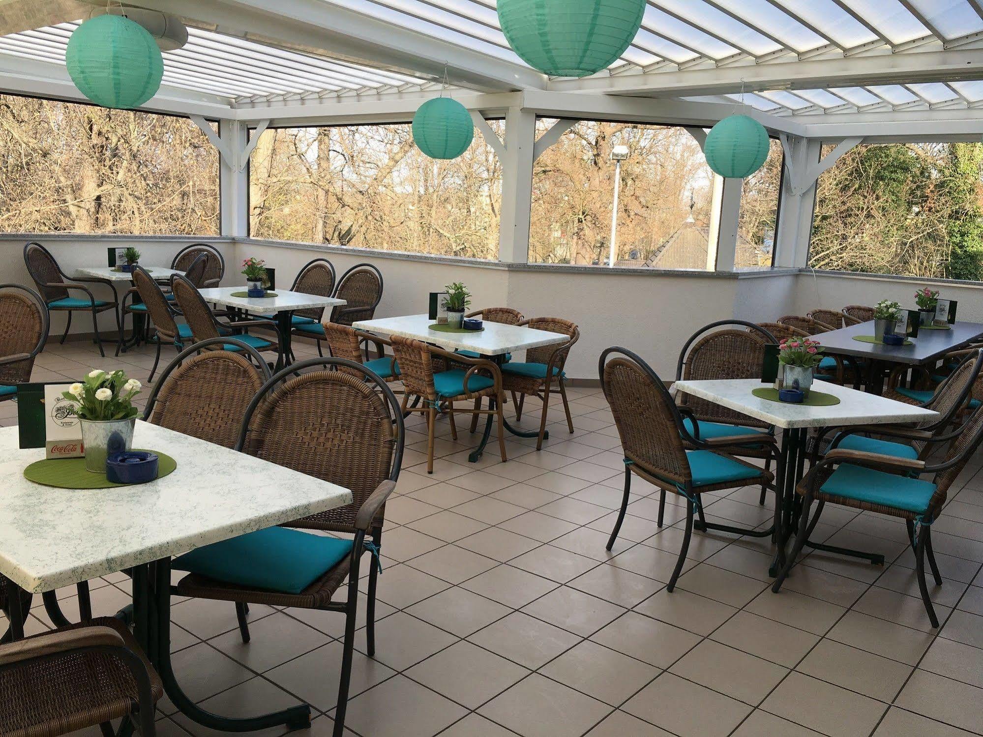 Hotel & Restaurant Park Cafe Isa Erfurt Kültér fotó